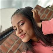niñera para ayudar en tareas